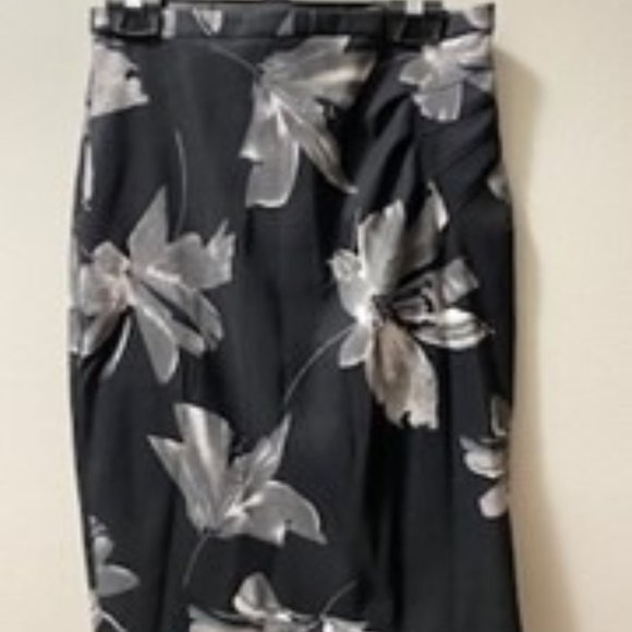 Floral pencil skirt (size 2) - Picture 1 of 1